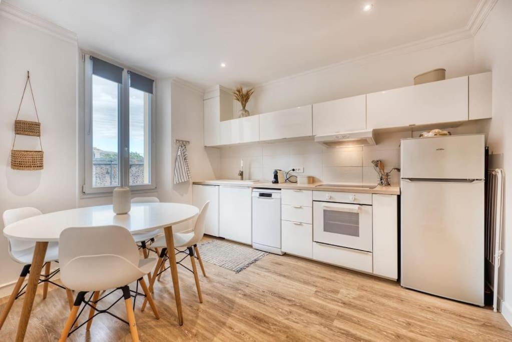 Appartement Neuf Centre Ville Et Plage A Proximite Saint-Raphaël 外观 照片